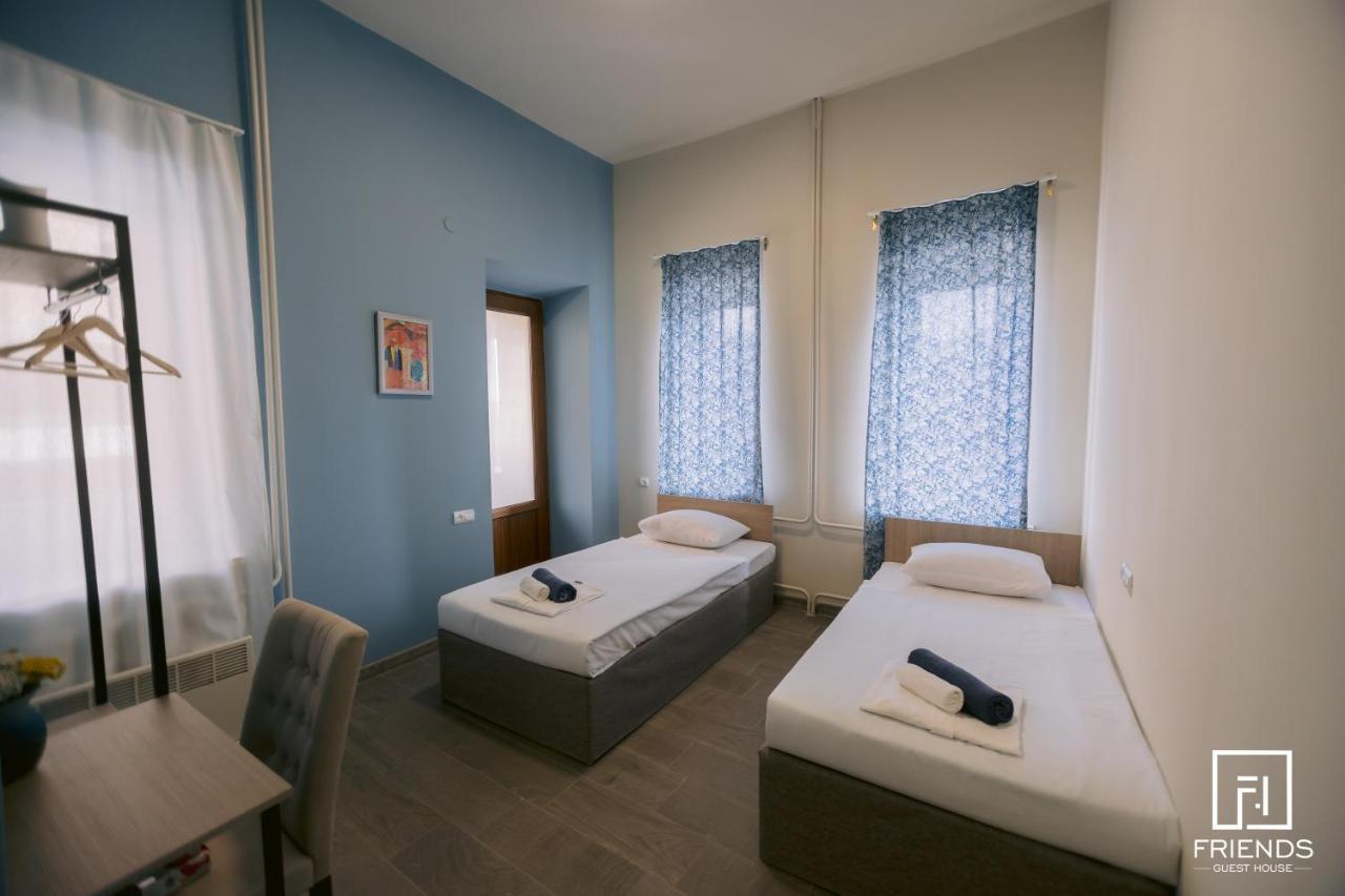Gyumri Apart Hotel Ngoại thất bức ảnh