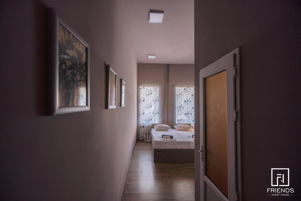 Gyumri Apart Hotel Ngoại thất bức ảnh