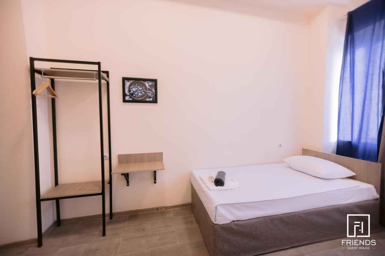 Gyumri Apart Hotel Ngoại thất bức ảnh